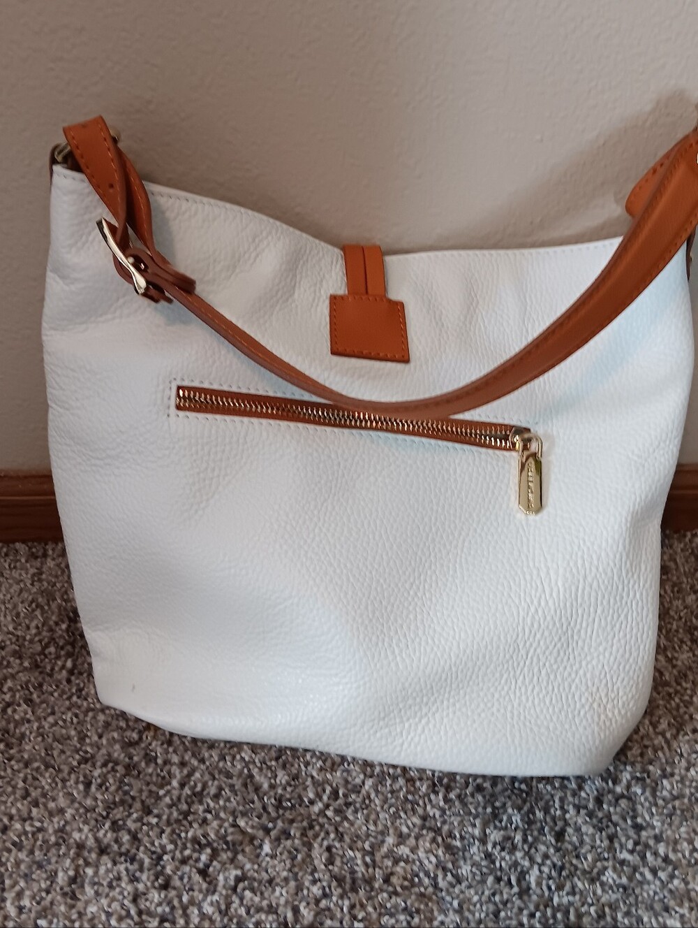 Valentina White & Cognac Shoulder Bag Hobo Purse